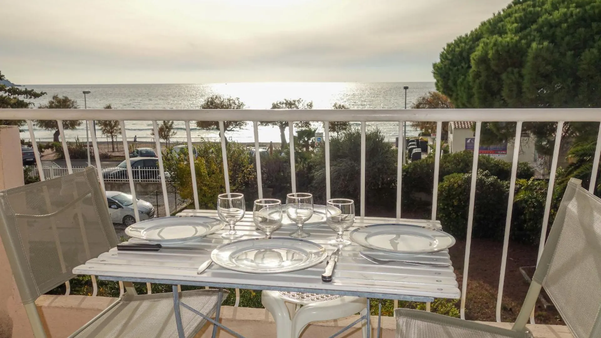 Apartment Les Trois A By Interhome Saint-Cyr-sur-Mer