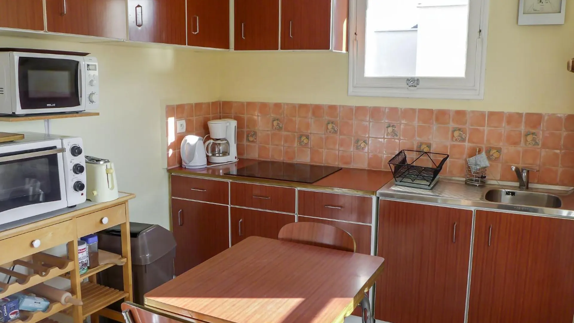 Apartment Les Trois A By Interhome Saint-Cyr-sur-Mer