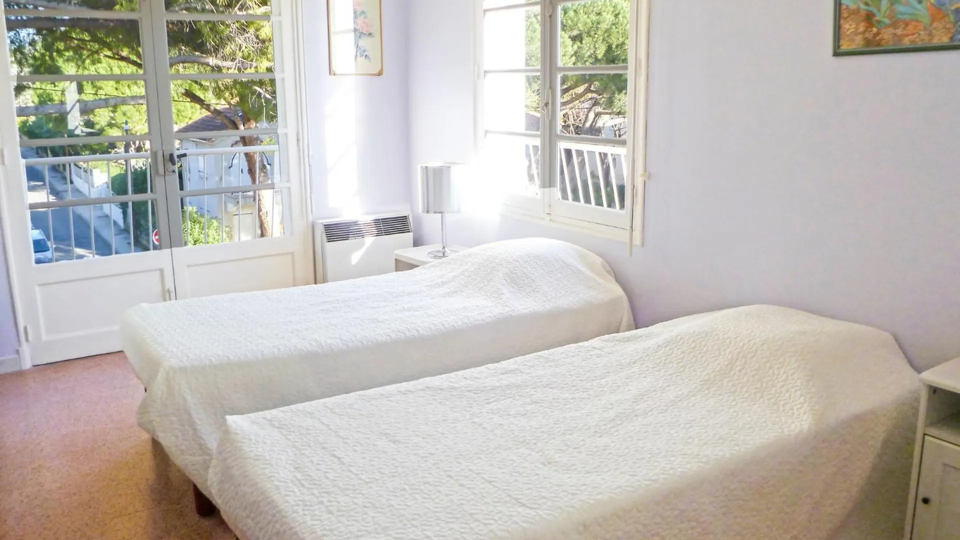 Apartment Les Trois A By Interhome Saint-Cyr-sur-Mer 0*,