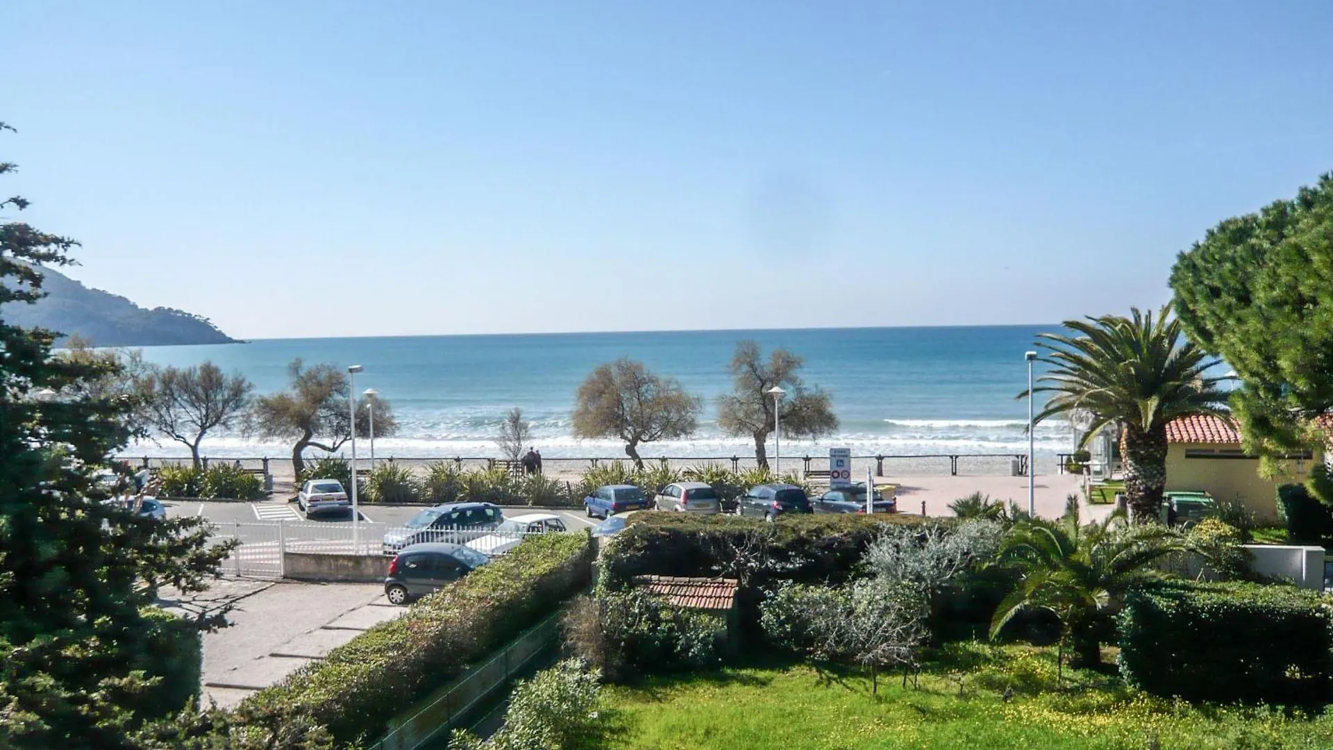 Apartment Les Trois A By Interhome Saint-Cyr-sur-Mer